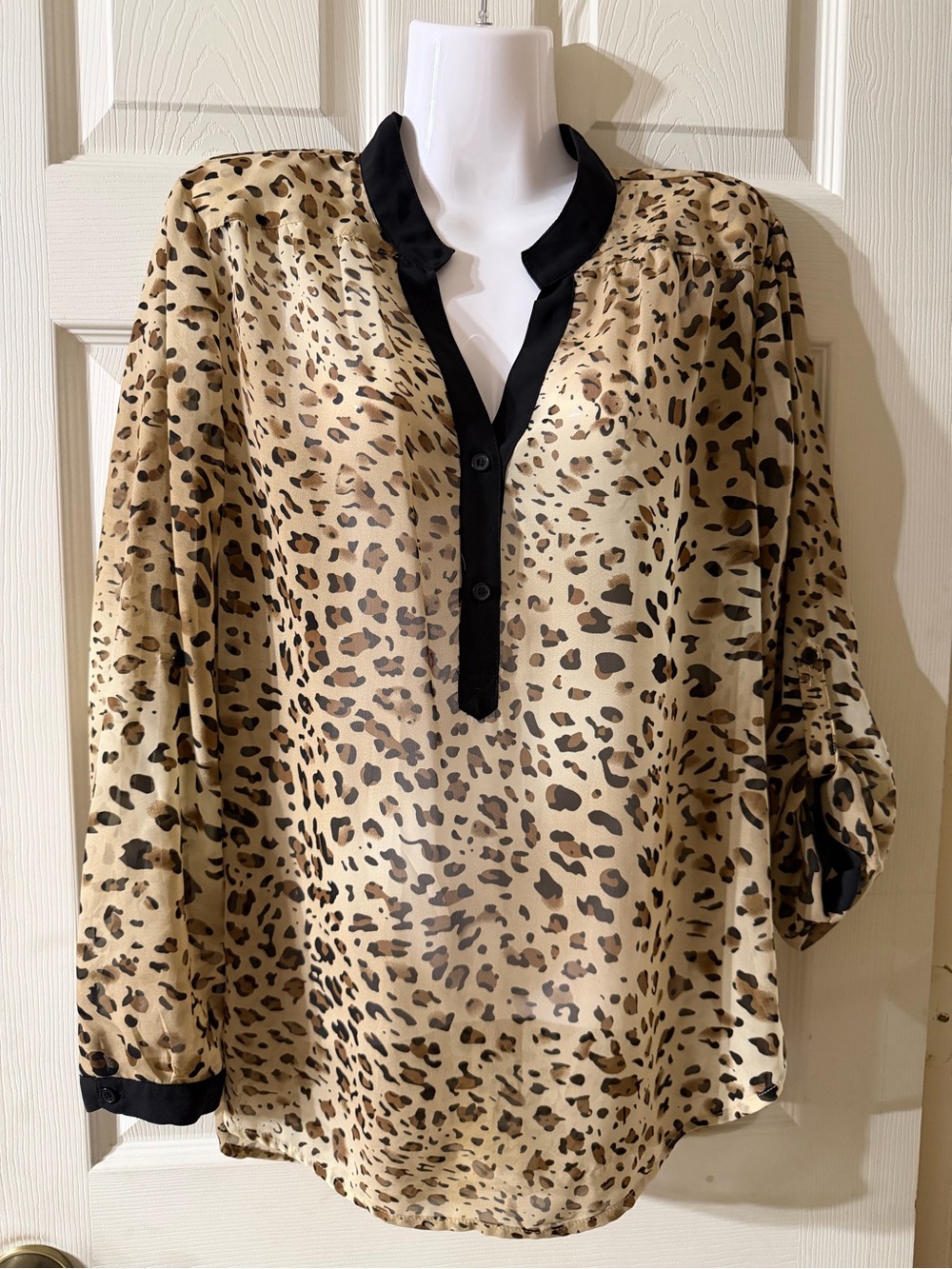 Dressbarn Leopard Print Top